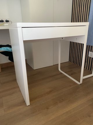 Escritorio blanco Ikea Micke
