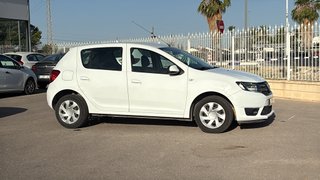Dacia Sandero 2015