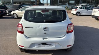 Dacia Sandero 2015