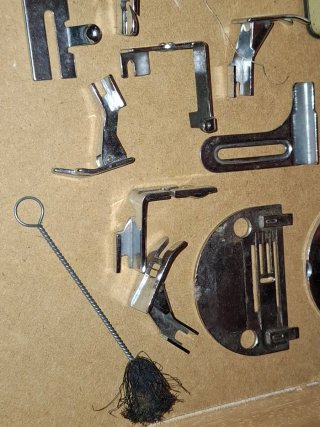 Accesorios Máquina Coser Wertheim