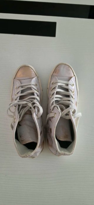 Converse Chuck Taylor Hi Doradas y Blancas