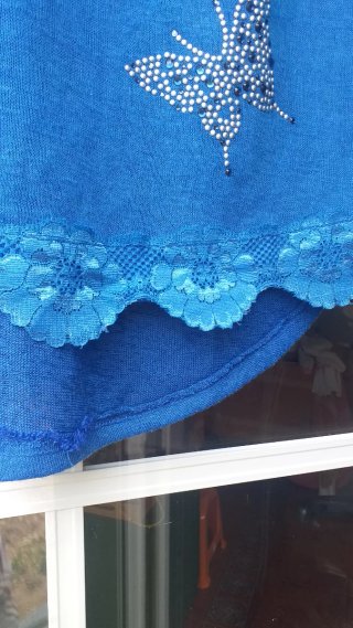 Camiseta Yabisi Azul mariposas y BLUSON ibicenco