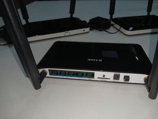 Router D-Link DWR-921 4G/LTE N300