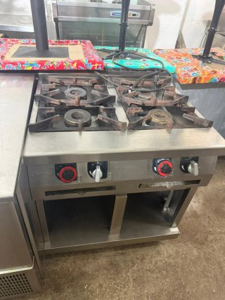 Cocina industrial Jemmi 4 fuegos