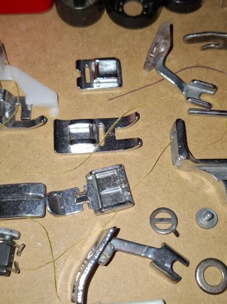 Recambios y accesorios máquina de coser