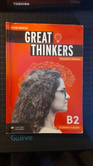 Cinco libros de 4° de la ESO en buen estado