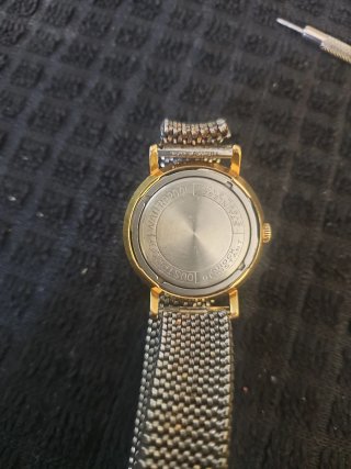 Reloj Mardor Mecánico Vintage Dorado