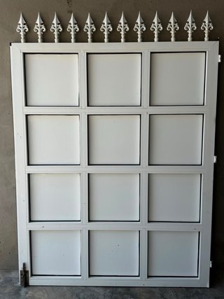 Puertas de garaje blancas