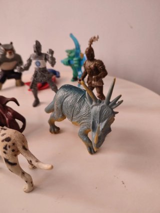 Lote o sueltos figuras