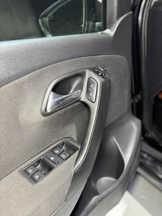 VOLKSWAGEN Polo 1.6 TDI 90cv Sport by RLine