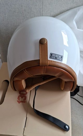 Casco 130R KAIZU V2 Gloss White