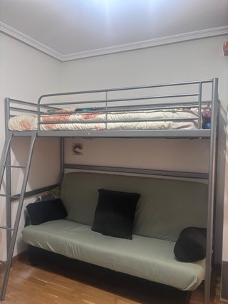 Litera metálica con sofá cama
