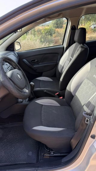 Dacia Sandero 2013