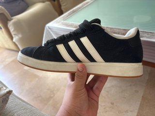 Zapatillas Adidas Grand Court Negras y Blancas