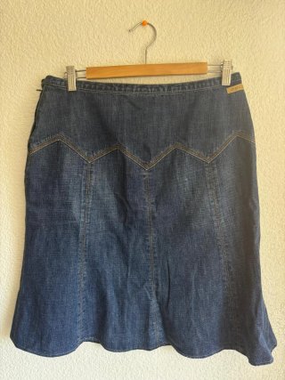 Falda vaquera midi
