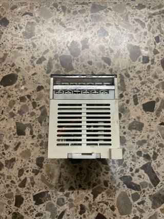 Controlador Mitsubishi FX0S-14MR-ES PLC