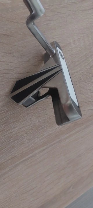 Putter Odyssey White Ice D.A.R.T Blade 35"