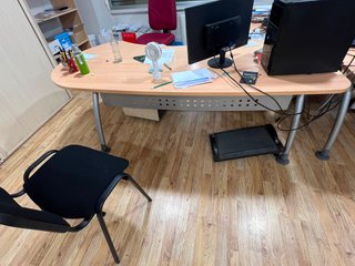 Mesa de oficina madera y metal