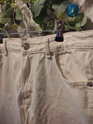 Pantalones Pull&Bear cropped blancos T40
