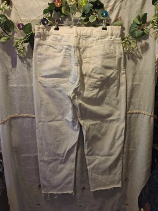 Pantalones Pull&Bear cropped blancos T40