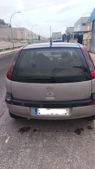 Se vende coche Opel Opel corsa 2002