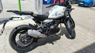Royal Enfield Himalayan 450