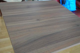 Mesa Auxiliar Kave Home Tiaret nogal/negro 69,5 cm