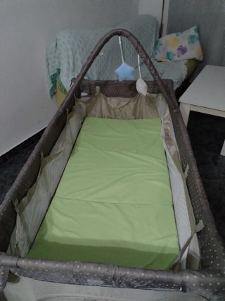 Cuna de viaje plegable con colchon
