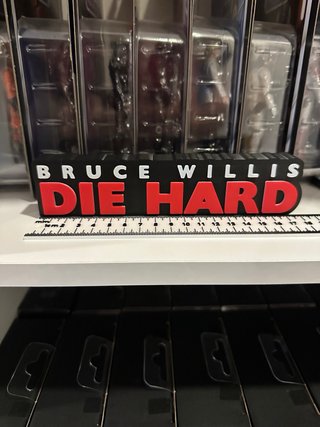 Bruce Willis Die Hard 3D logo