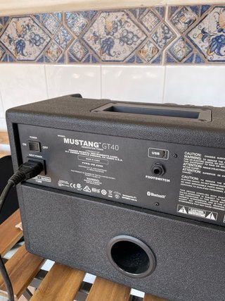 Amplificador Fender Mustang GT40