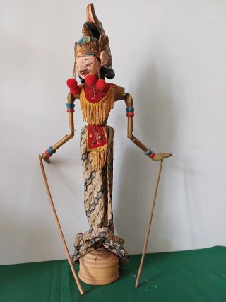 Antigua marioneta Wayang Kulit