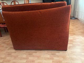Sofá 2 plazas y 2 sillones amplios