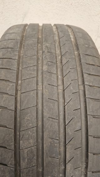 2 Neumáticos 285/40/R21
