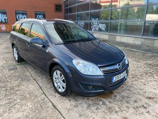 Opel Astra 2010