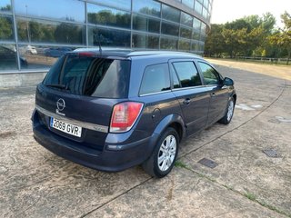 Opel Astra 2010