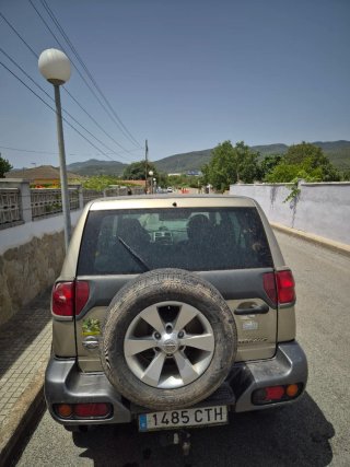 Nissan Terrano II 2004