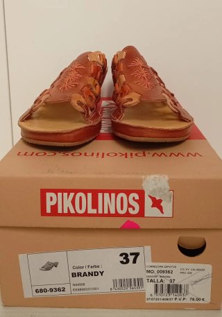 SANDALIAS DE CUÑA MARCA PIKOLINOS BEIGE Y ROJA