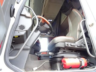 Volvo FH16 540--CAMIONES CON GRUA