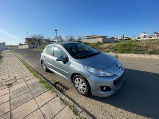 Peugeot 207 2011