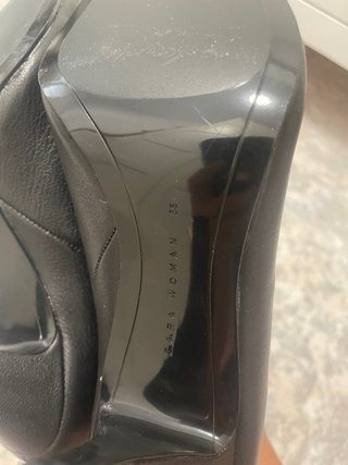 Botines Zara Negros con Tachuelas. Sin estrenar.