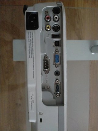 Proyector Epson EB-X11
