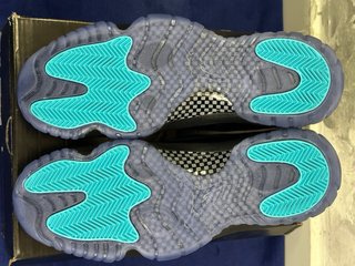 Air Jordan 11 Retro Gamma Blue