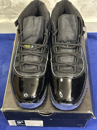 Air Jordan 11 Retro Gamma Blue