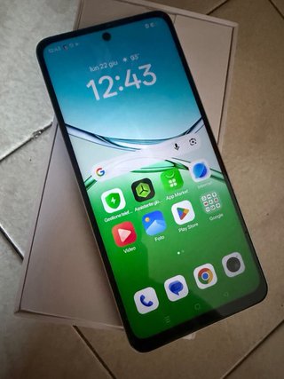 OPPO CPH2127 Argento