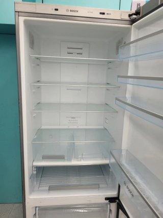 ☆NEVERA MARCA BOSCH COMBI NOFROST☆