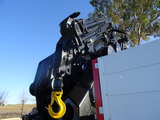 Volvo FM 440--CAMIONES CON GRUA