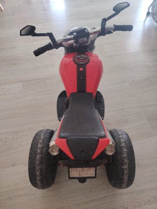 Moto Eléctrica Infantil Roja y Negra