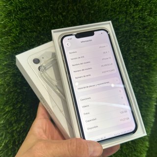 iPhone 13 Plata/Blanco