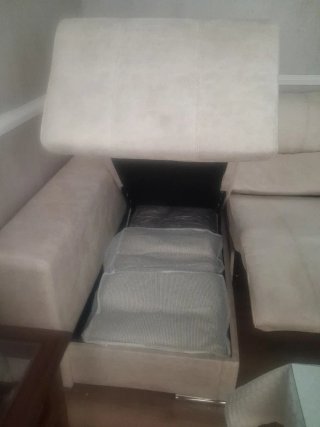 Sofá chaise longue beige