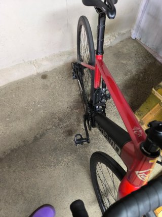 Bici carretera eléctrica Megamo